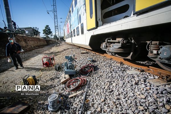 حادثه برخورد دو دستگاه قطار مترو کرج - تهران