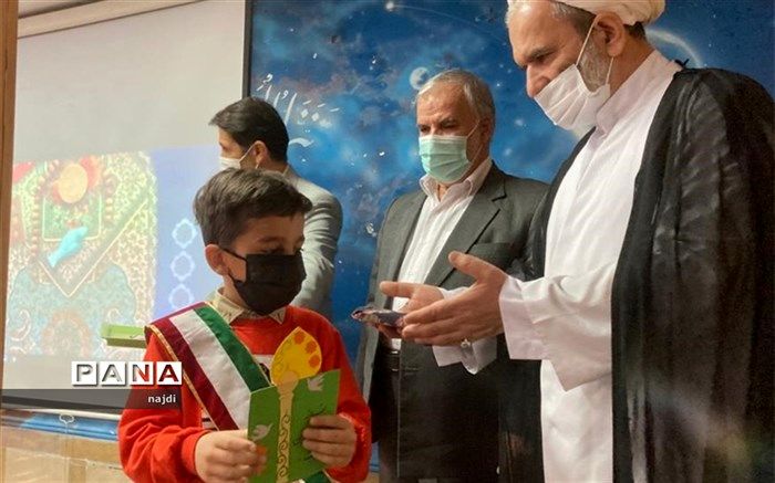 آزادی، اخلاق، معنویت، عزت، برادری و عقلانیت شعارهایی که هرگز کهنه نمی‌شود