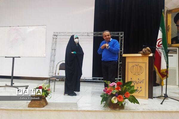 نخستین جلسه کارگاه آموزشی خبرنگاری و مجری گری در ملارد