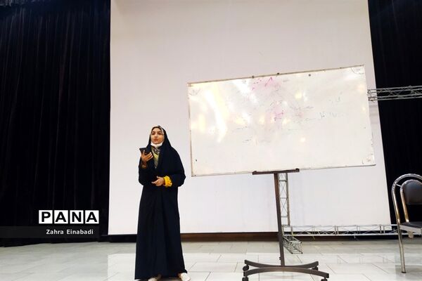 نخستین جلسه کارگاه آموزشی خبرنگاری و مجری گری در ملارد