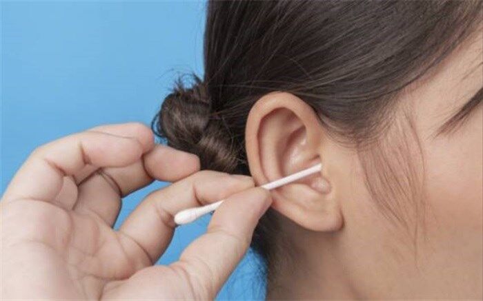 با این رو ش های  ساده گرفتگی گوش را باز کنید