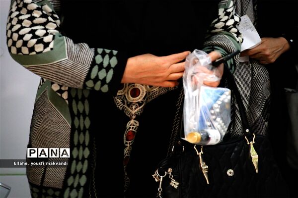 ویزیت رایگان بیماران در شهرستان امیدیه