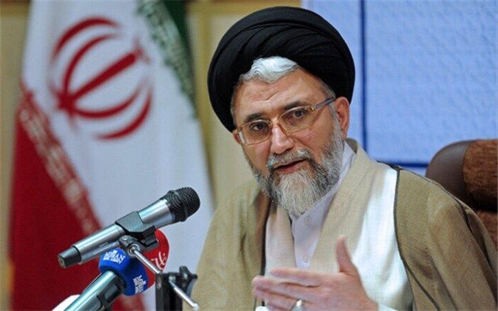 وزیر اطلاعات: وزارت اطلاعات موظف به از بین‌ بردن زمینه‌های انحصار است
