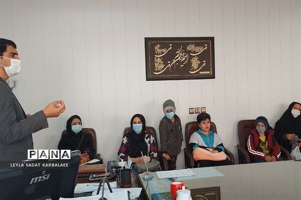 تقدیر از دانش‌آموزان برگزیده فشافویه در رشته طناب‌زنی