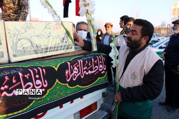 مراسم باشکوه استقبال از پیکر پاک شهیدگمنام هشت سال دفاع مقدس باحضور مردم شهید پرور آران و بیدگل