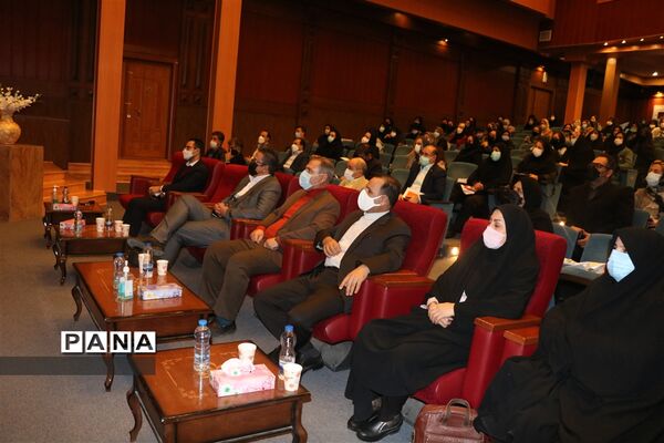 انتخابات شورای انجمن اولیا و مربیان ناحیه۶ مشهد مقدس