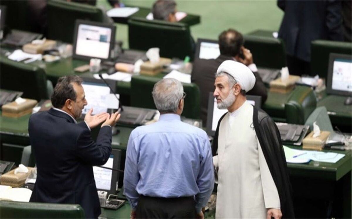 حذف ارز ۴۲۰۰ تومانی تبعات سنگینی به همراه دارد