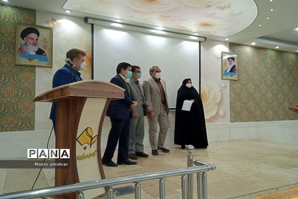 نشست هم‌اندیشی معاونان آموزشی اجرایی و فناوری متوسطه اول