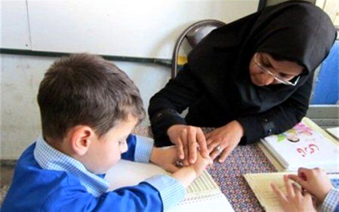 فعال شدن نرم‌افزار گویاساز در شبکه شاد برای دانش‌آموزان با آسیب بینایی
