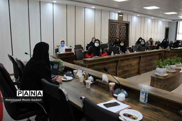 کارگاه آموزشی خبرنگاران منتخب مدارس ناحیه ۳ مشهد مقدس