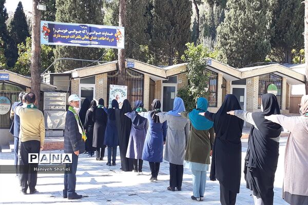 برگزاری دوره آموزشی مربیان پیشتاز سازمان دانش‌آموزی ناحیه یک شیراز