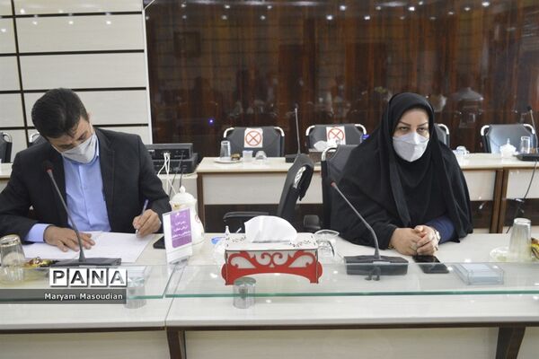 نشست شورای معاونان اداره‌کل آموزش و پرورش استان بوشهر
