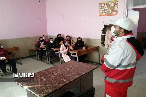 برگزاری مانور زلزله و ایمنی با شعار ایرانی آماده در شهرضا