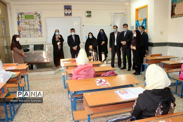 بازدید سرپرست مرکز امور بین‌الملل و مدارس خارج کشور وزارت آموزش و پرورش  از مدرسه باهنر بوشهر