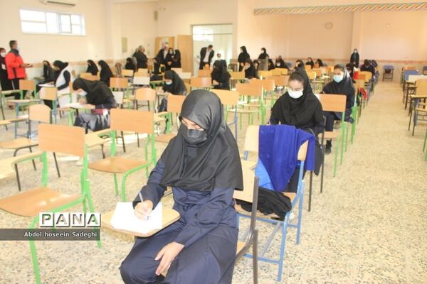 بازدید سرپرست مرکز امور بین‌الملل و مدارس خارج کشور وزارت آموزش و پرورش ازدبیرستان حجاب بوشهر