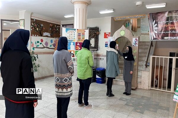 رصد مستمرناظران استانی و منطقه‌ای از حوزه‌های امتحانی فیروزکوه