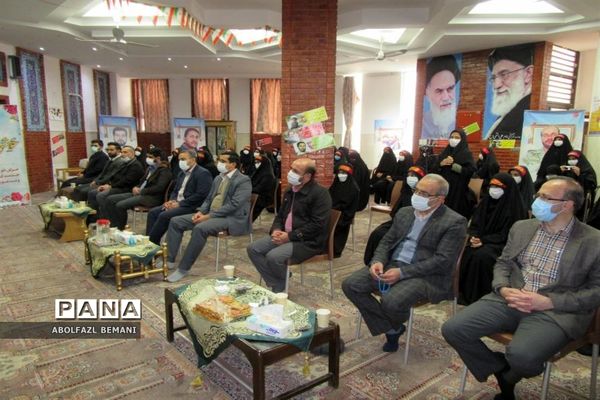 یادواره شهدای دبیرستان امام علی النقی(ع) در قم