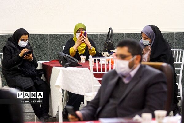 دومین جلسه ستاد ساماندهی و حمایت از مشاغل خانگی