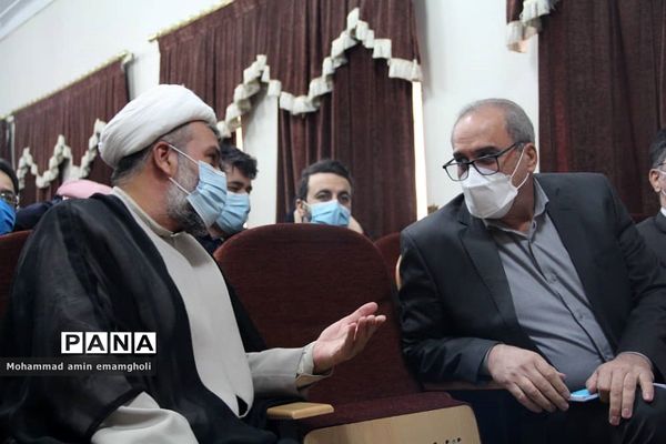 آیین تجدید میثاق با ولایت و هفته بصیرت در کانون امام خمینی(ره) ناحیه یک ری