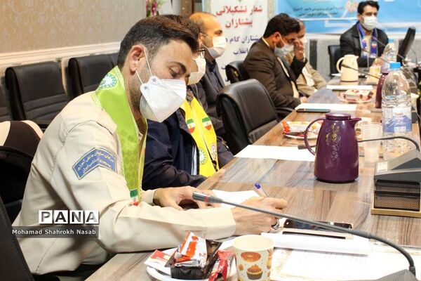 نشست شورای برنامه‌ریزی سازمان دانش آموزی ناحیه 4 اهواز