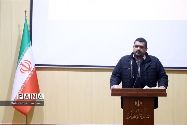 نشست صمیمی استاندار آذربایجان شرقی با اهالی رسانه