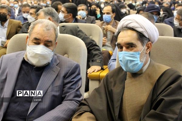 مراسم تکریم و معارفه مدیر‌کل آموزش و پرورش استان کرمان