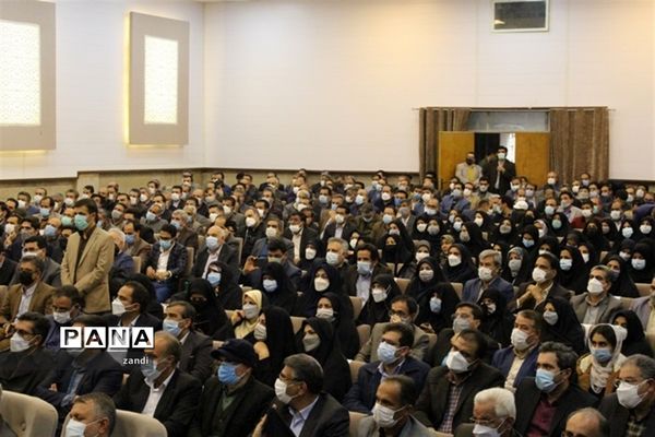 مراسم تکریم و معارفه مدیر‌کل آموزش و پرورش استان کرمان