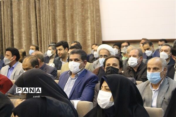 مراسم تکریم و معارفه مدیر‌کل آموزش و پرورش استان کرمان