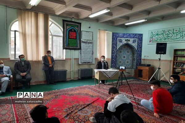 مراسم گرامیداشت 9‌دی در آموزشگاه امیر کبیر ناحیه دو شهرری
