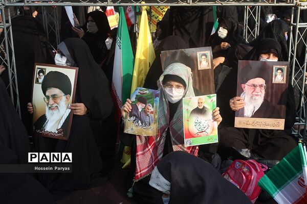 یوم الله نهم دی در میدان امام حسین (ع)