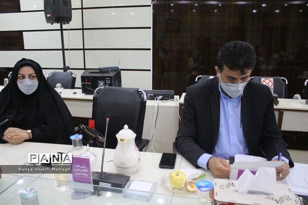 نشست شورای معاونان اداره کل آموزش و پرورش استان بوشهر