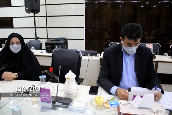 نشست شورای معاونان اداره کل آموزش و پرورش استان بوشهر