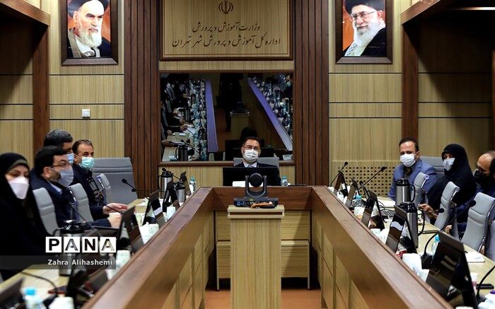 کریمیان: در آموزش و پرورش نباید جهاد تبیین روی زمین بماند
