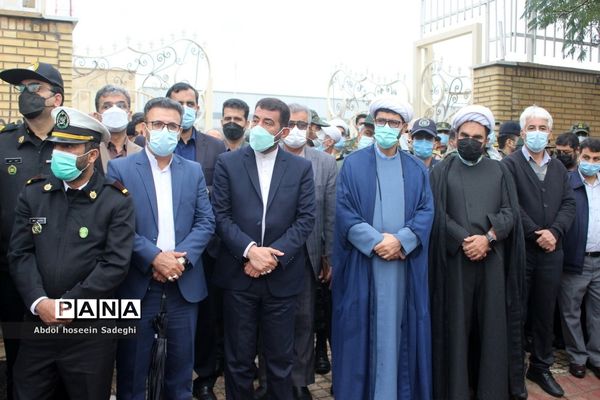 استقبال از پیکر شهیدان گمنام در بوشهر