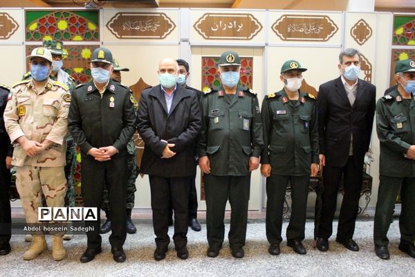 استقبال از پیکر شهیدان گمنام در بوشهر