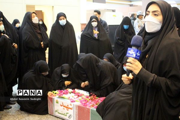 استقبال از پیکر شهیدان گمنام در بوشهر