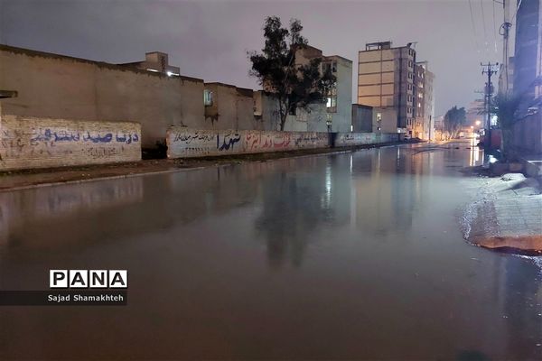 بارش‌های زمستانی و آغاز آبگرفتگی معابر در اهواز