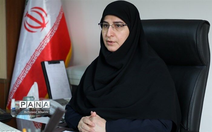 تحمیل تکالیف سنگین به دانش‌آموزان خلاف مقررات است