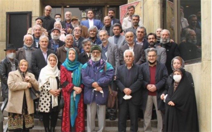 بازدید محمود سالاری، معاون امور هنری از فرهنگسرای نیاوران