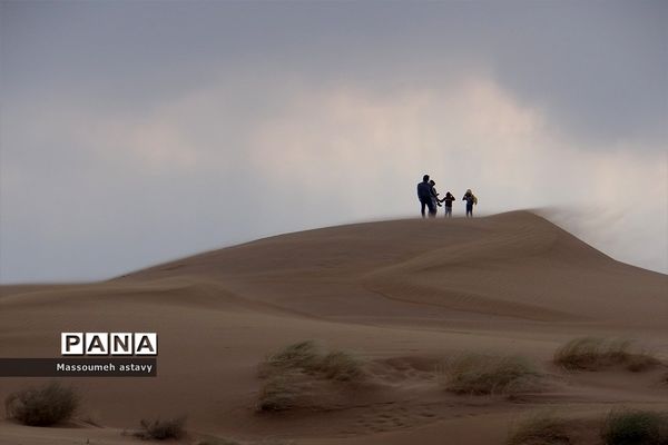 ابوغویر تنها کویر رملی ایلام