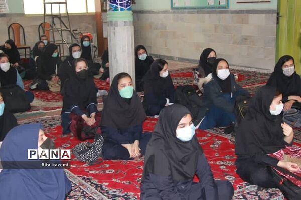 دومین سالگرد سردار شهید سلیمانی در مدرسه ابراهیم آموزش پرورش ناحیه یک شهرری