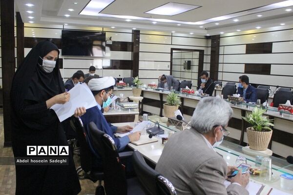 سومین نشست هماهنگی گرامیداشت روز مقاومت و دهه بصیرت یادواره شهدای تربیت بدنی آموزش و پرورش استان بوشهر