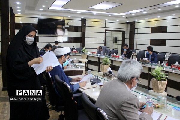 سومین نشست هماهنگی گرامیداشت روز مقاومت و دهه بصیرت یادواره شهدای تربیت بدنی آموزش و پرورش استان بوشهر