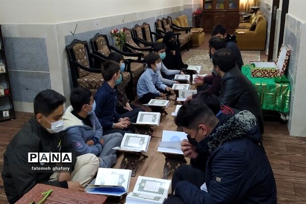 تقدیر از شرکت‌کنندگان درپنجمین دوره مسابقات قرآنی کشوری