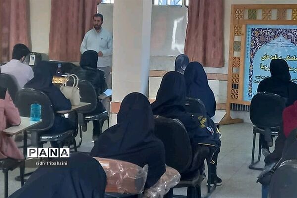جلسه آموزش خانواده با موضوع هدایت تحصیلی