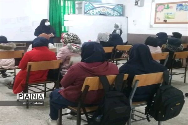 جلسه آموزش خانواده با موضوع هدایت تحصیلی