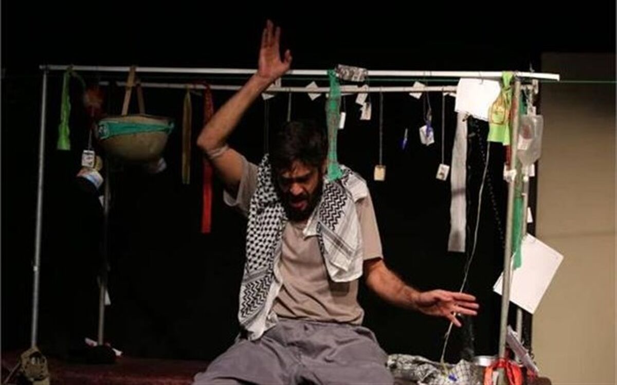 نمایش لاله عباسی در شهرستان ملارد به روی صحنه رفت