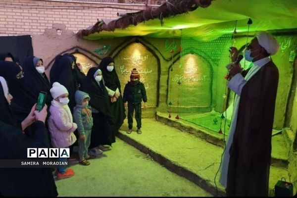 نمایشگاه بصیرت فاطمی در امامزاده سید معصوم قم