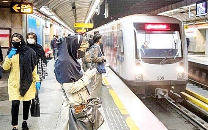 رفع نقص فنی قطار در خط 2 مترو