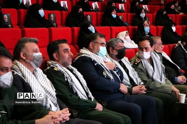 برگزاری کنگره ۲۰۰۰ شهید منطقه ۱۵ تهران
